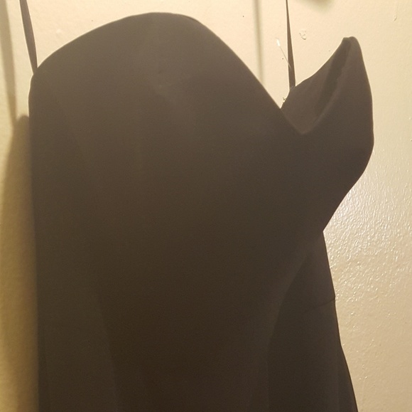 Black Halter Cocktail dress - Picture 2 of 4